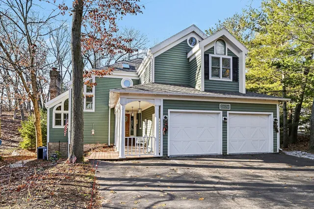 $1,749,000 | 3170 Wild Dunes Path, Stevensville, MI 49127