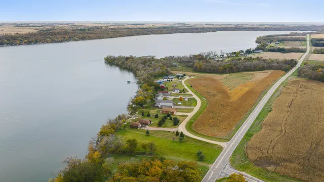 $225,000 | 34701 Highway 7, Clinton, MN 56225