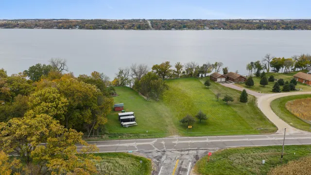 $225,000 | 34701 Highway 7, Clinton, MN 56225