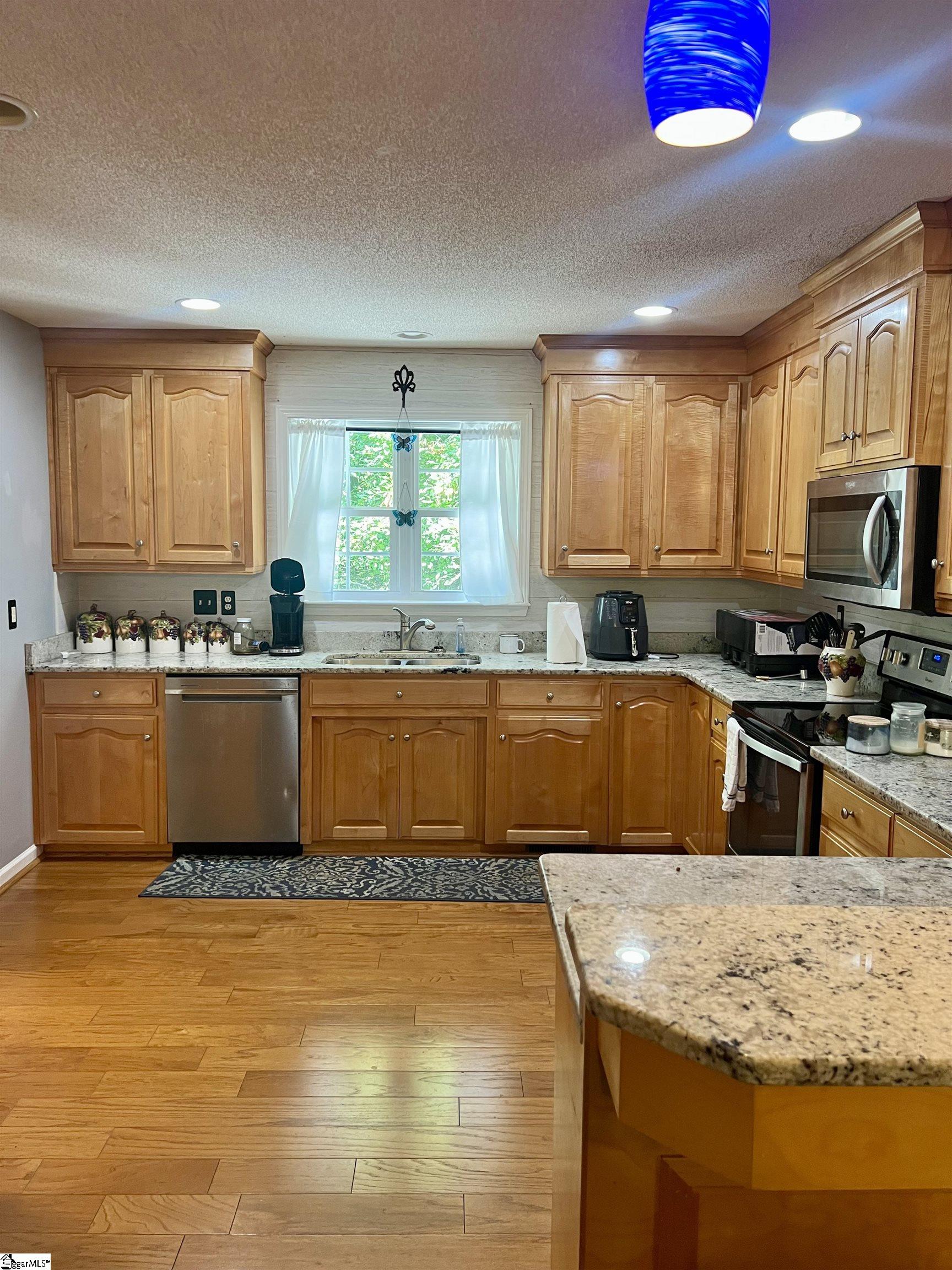 161 Timberlake Drive Inman, SC 29349 - Photo 6 of 27
