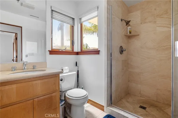 $9,950 | 331 11th Street, Hermosa Beach, CA 90254