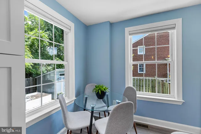 $3,300 | 2613 South Troy Street, Arlington, VA 22206