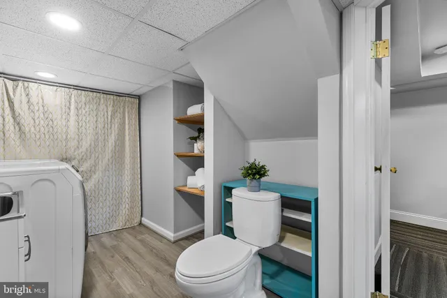 $3,300 | 2613 South Troy Street, Arlington, VA 22206