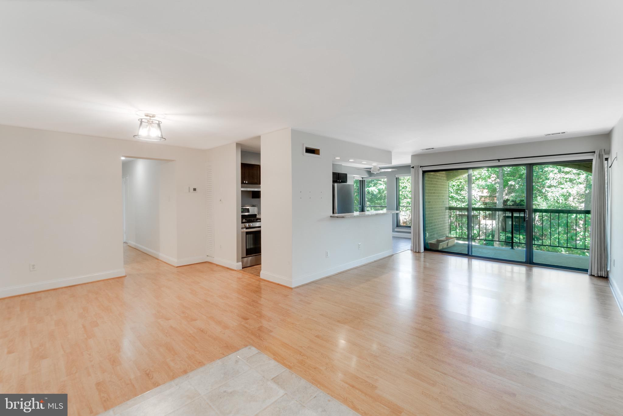 11200 Chestnut Grove Square, Unit 11200202 Reston, VA 20190 - Photo 2 of 14 Gallery Image 2