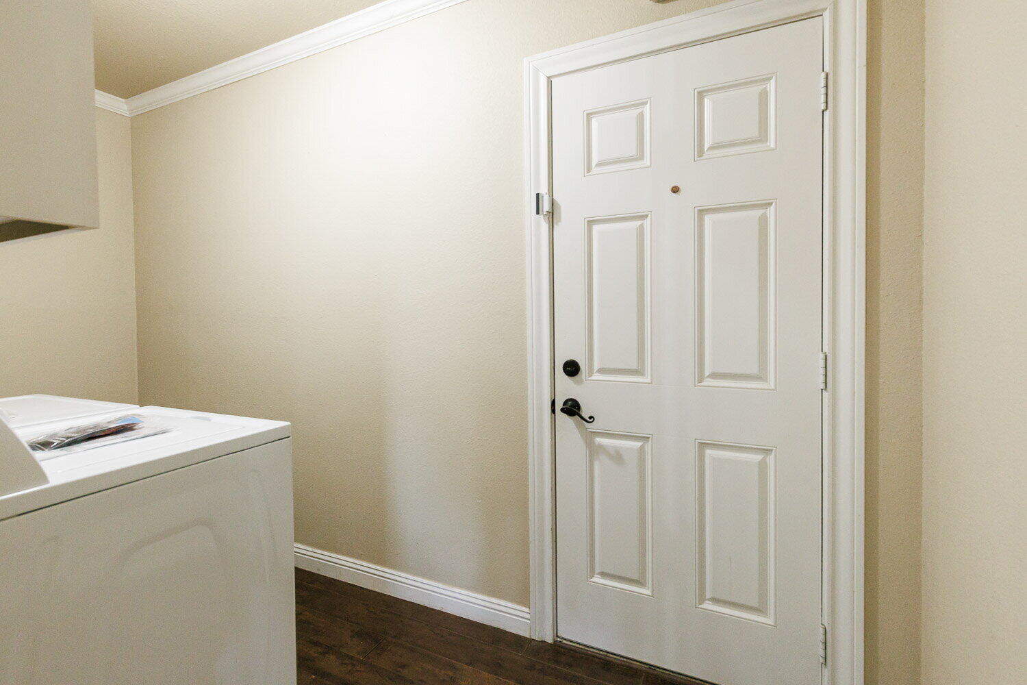 2505 52nd Street Lubbock, TX 79413 - Photo 19 of 37 a utility room with dryer and washer