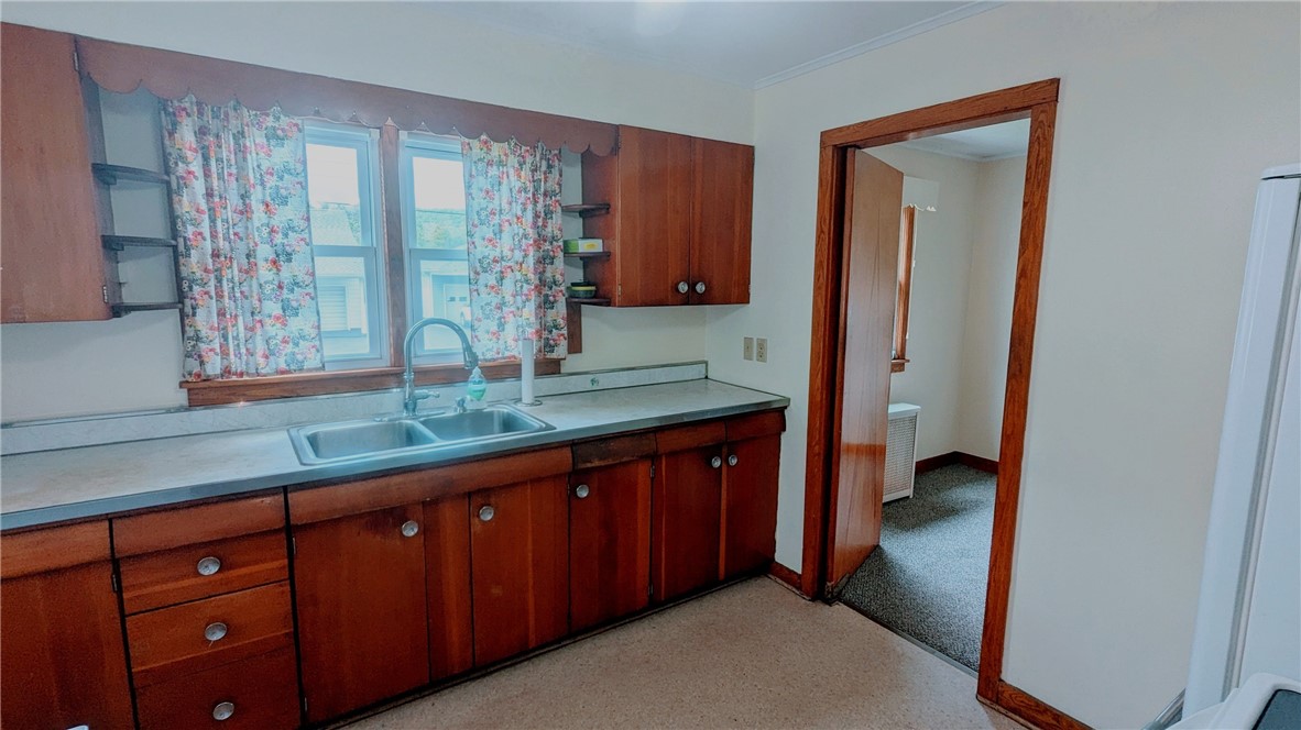 7 Maple Street Walton, NY 13856 - Photo 10 of 25