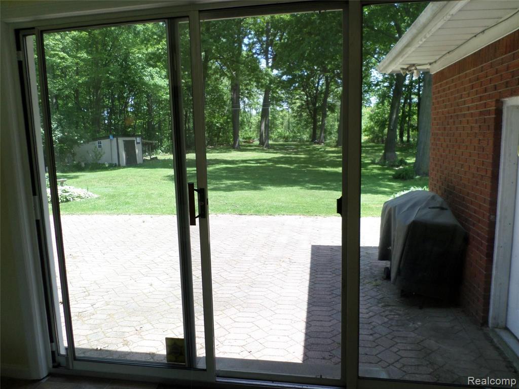 2651 Harrington Road Rochester Hills, MI 48307 - Photo 24 of 40