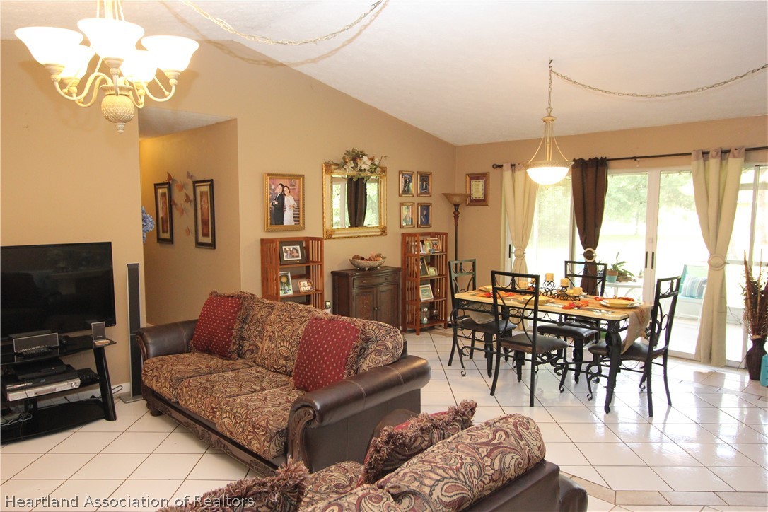 3801 El Rado Avenue Sebring, FL 33872 - Photo 4 of 23 Gallery Image 4
