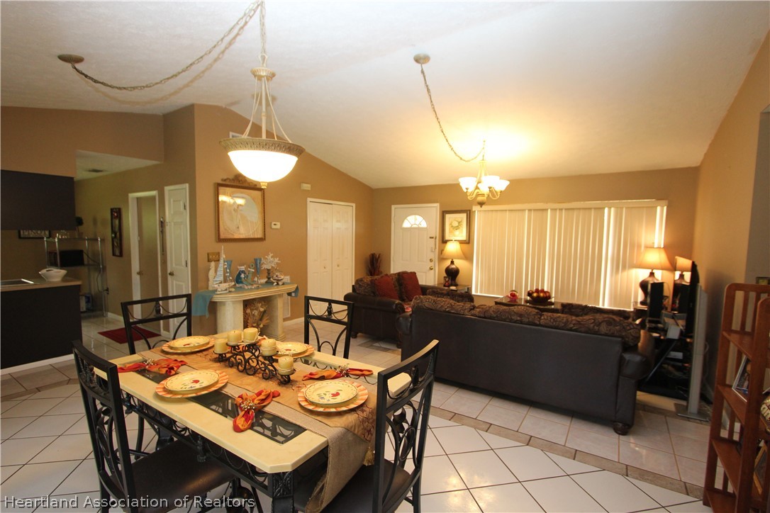 3801 El Rado Avenue Sebring, FL 33872 - Photo 5 of 23 Gallery Image 5