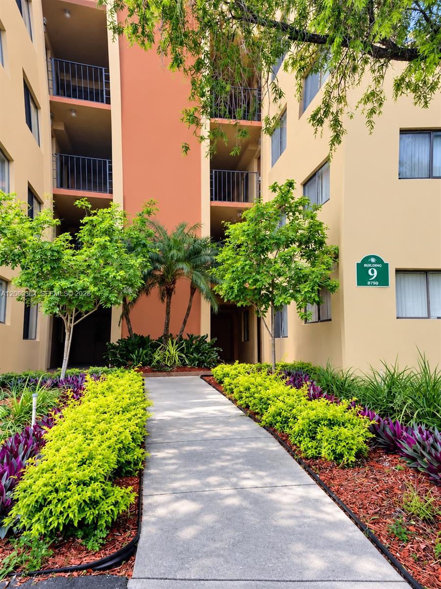 8760 Southwest 133rd Avenue Road, Unit 103 Miami, FL 33183 - Photo 2 of 45 Gallery Image 2