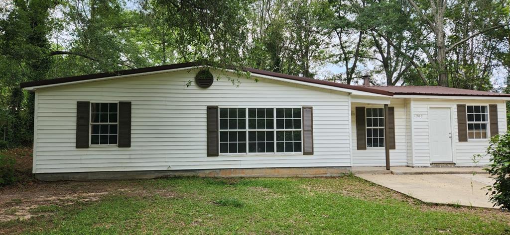 1202 Valley Forge Road Dothan, AL 36301 - Photo 1 of 27 Main View