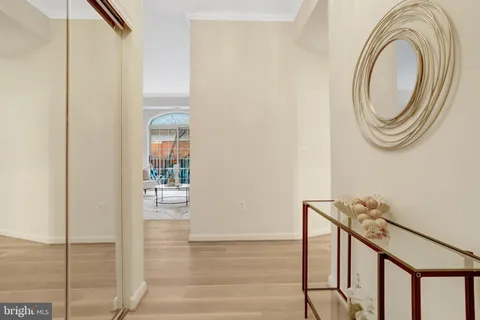 $835,000 | 2121 Jamieson Avenue, Unit 401, Alexandria, VA 22314