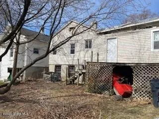 $18,400 | 136 2nd Avenue, Rensselaer, NY 12144