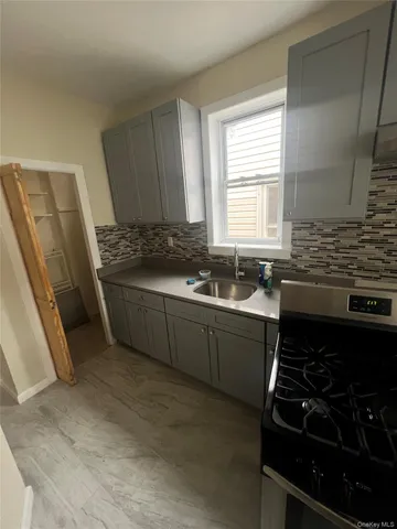 $4,111 | 1113 Olmstead Avenue | Unionport