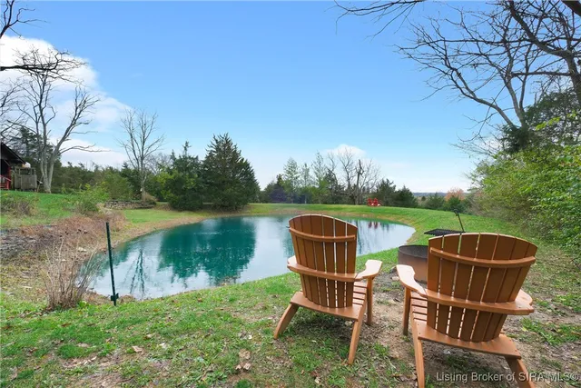 $500,000 | 2945 North Greenbrier Road, Madison, IN 47250