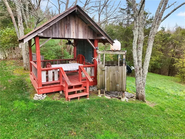 $500,000 | 2945 North Greenbrier Road, Madison, IN 47250