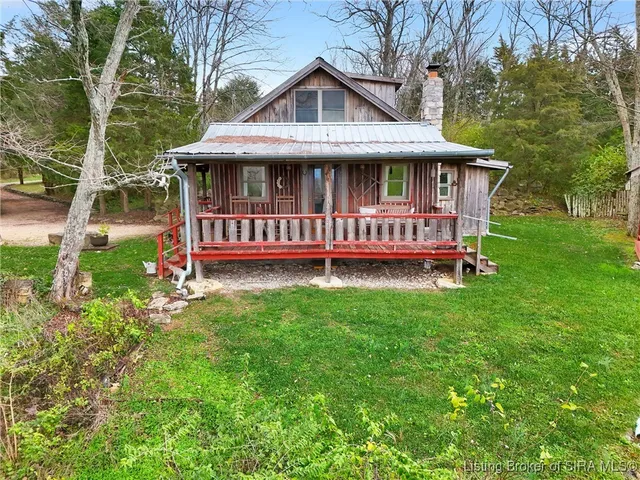 $500,000 | 2945 North Greenbrier Road, Madison, IN 47250