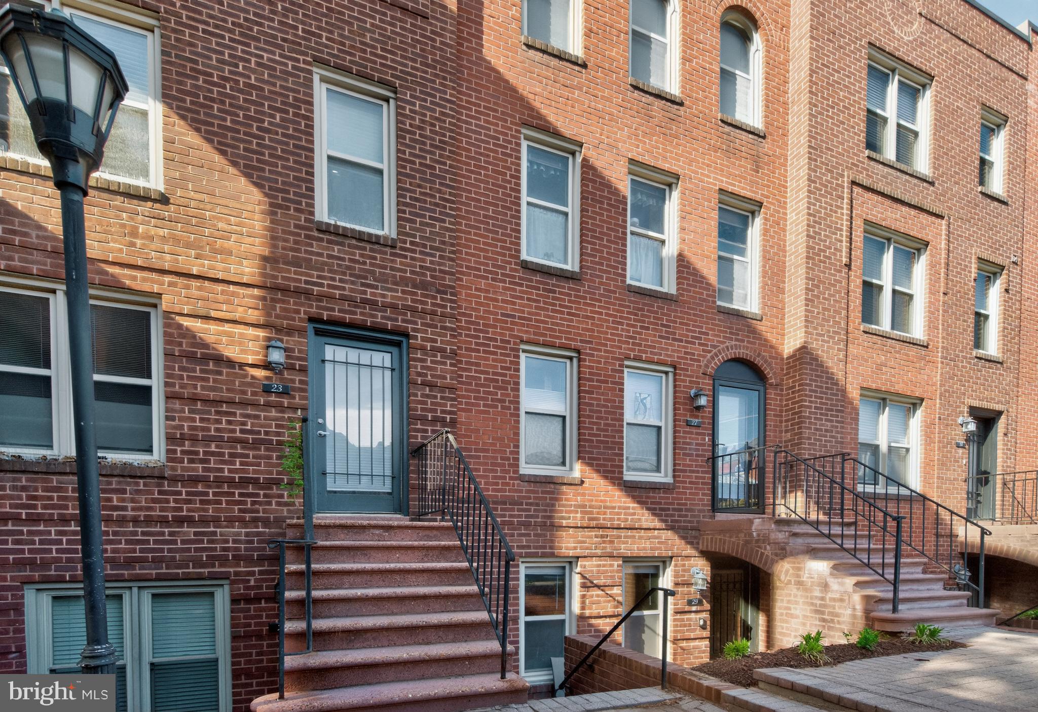 29 14th Street Northeast, Unit 29 Washington, DC 20003 - Photo 12 of 26