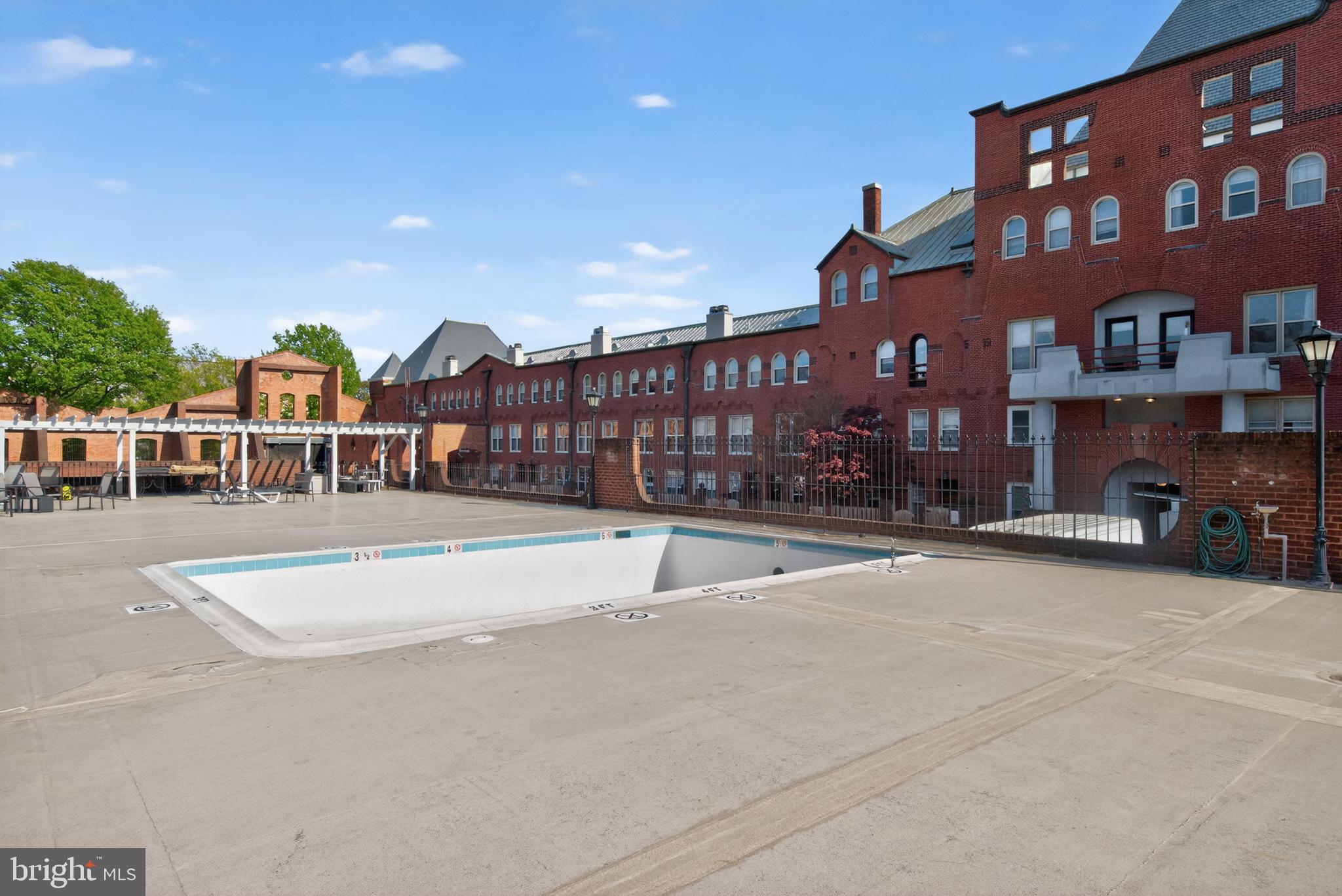 29 14th Street Northeast, Unit 29 Washington, DC 20003 - Photo 19 of 26