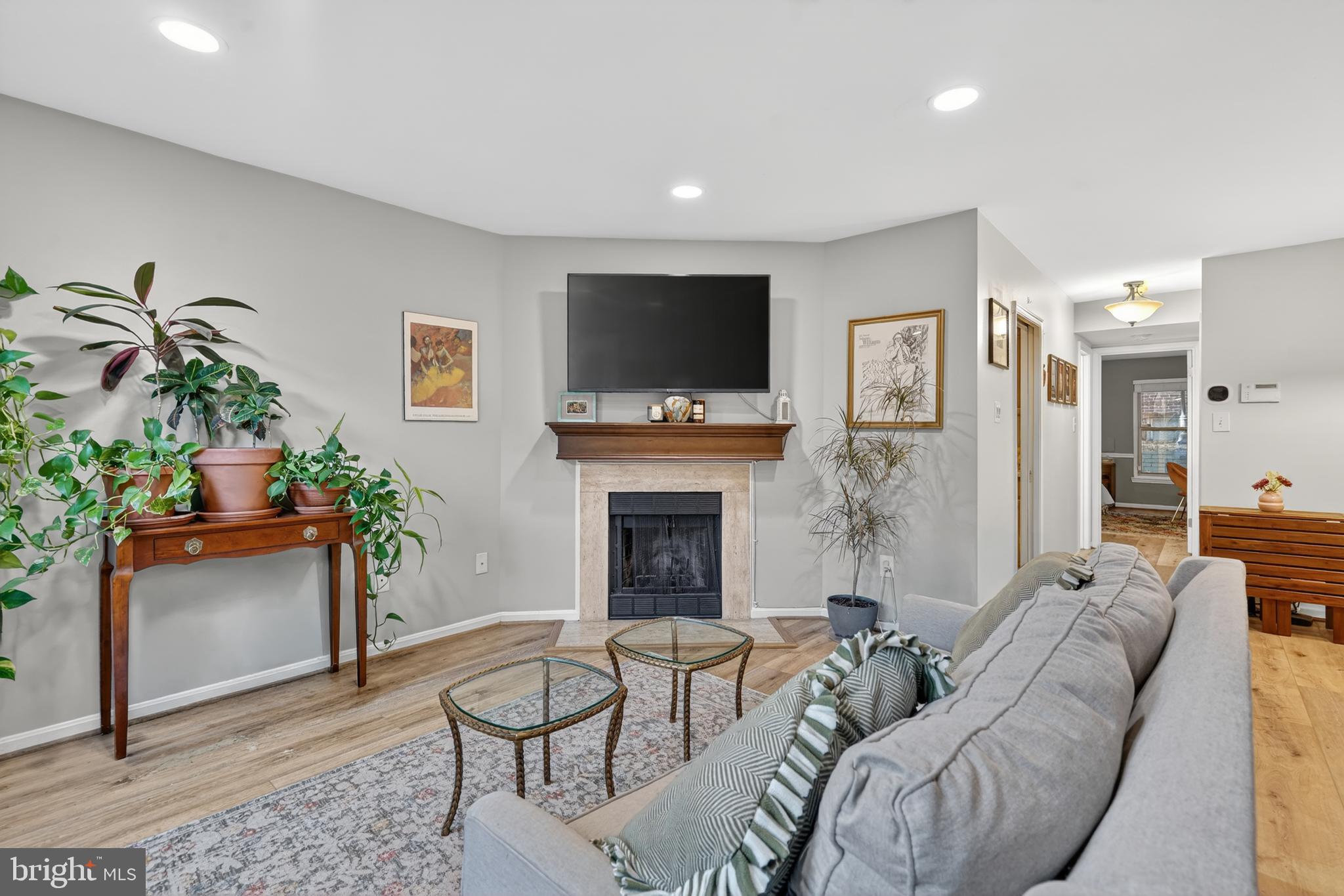 29 14th Street Northeast, Unit 29 Washington, DC 20003 - Photo 2 of 26