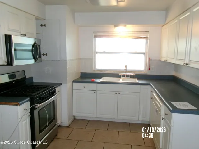 $286,500 | 330 Melbourne Avenue, Merritt Island, FL 32953