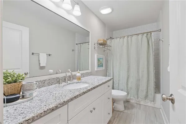 $765,000 | 2304 Pembrook Place Northeast, Atlanta, GA 30324