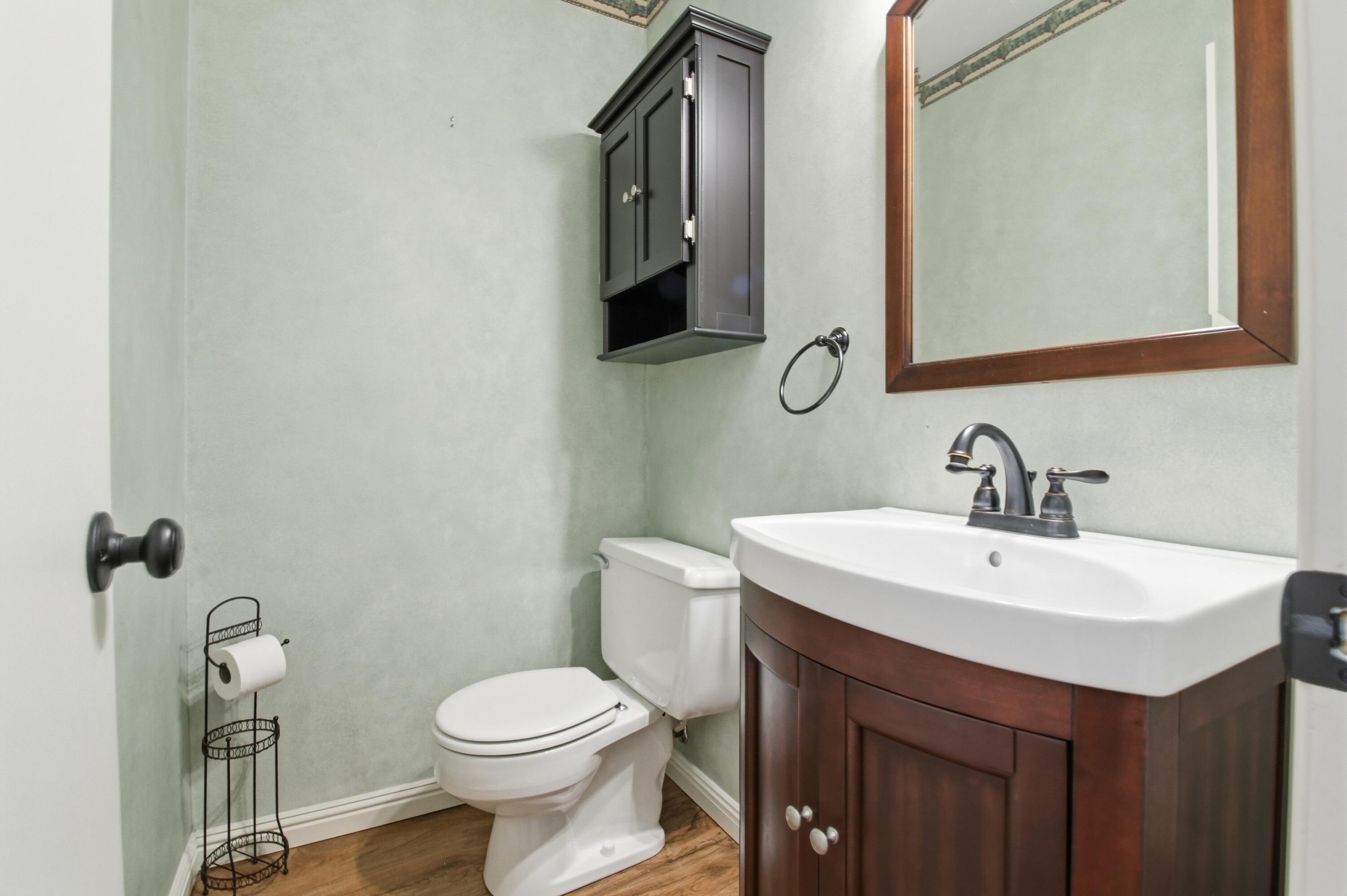 103 County Rd S-18-491 Summerville, SC 29485 - Photo 13 of 49 Half Bath