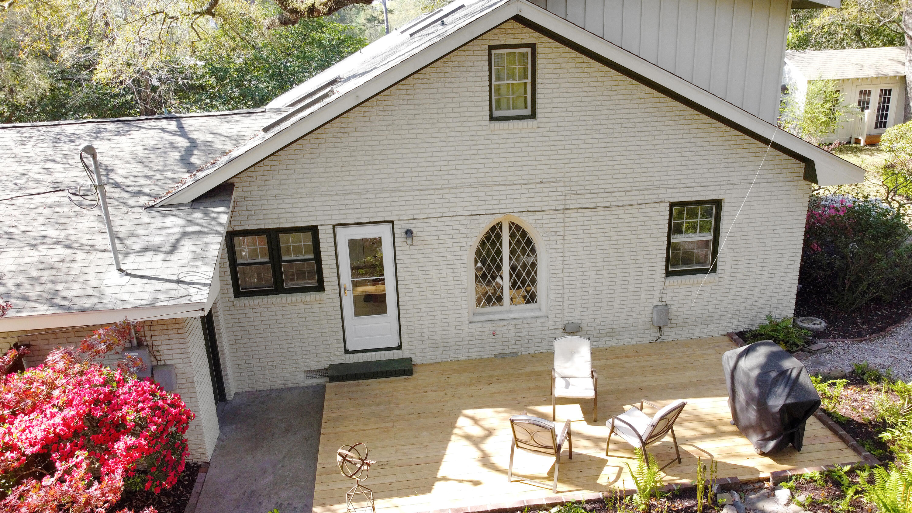 103 County Rd S-18-491 Summerville, SC 29485 - Photo 32 of 49 Back deck