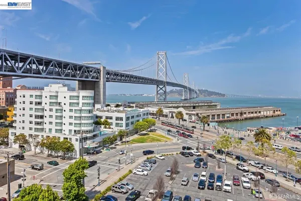 $5,300 | 501 Beale Street, Unit 4D, San Francisco, CA 94105