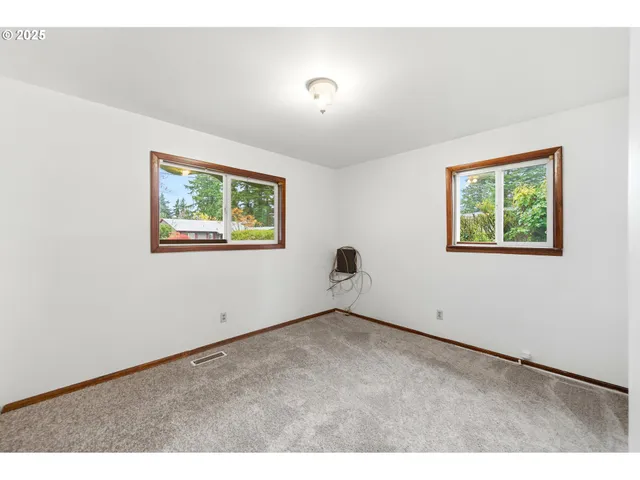 $437,000 | 18918 Northeast Davis Street, Portland, OR 97230