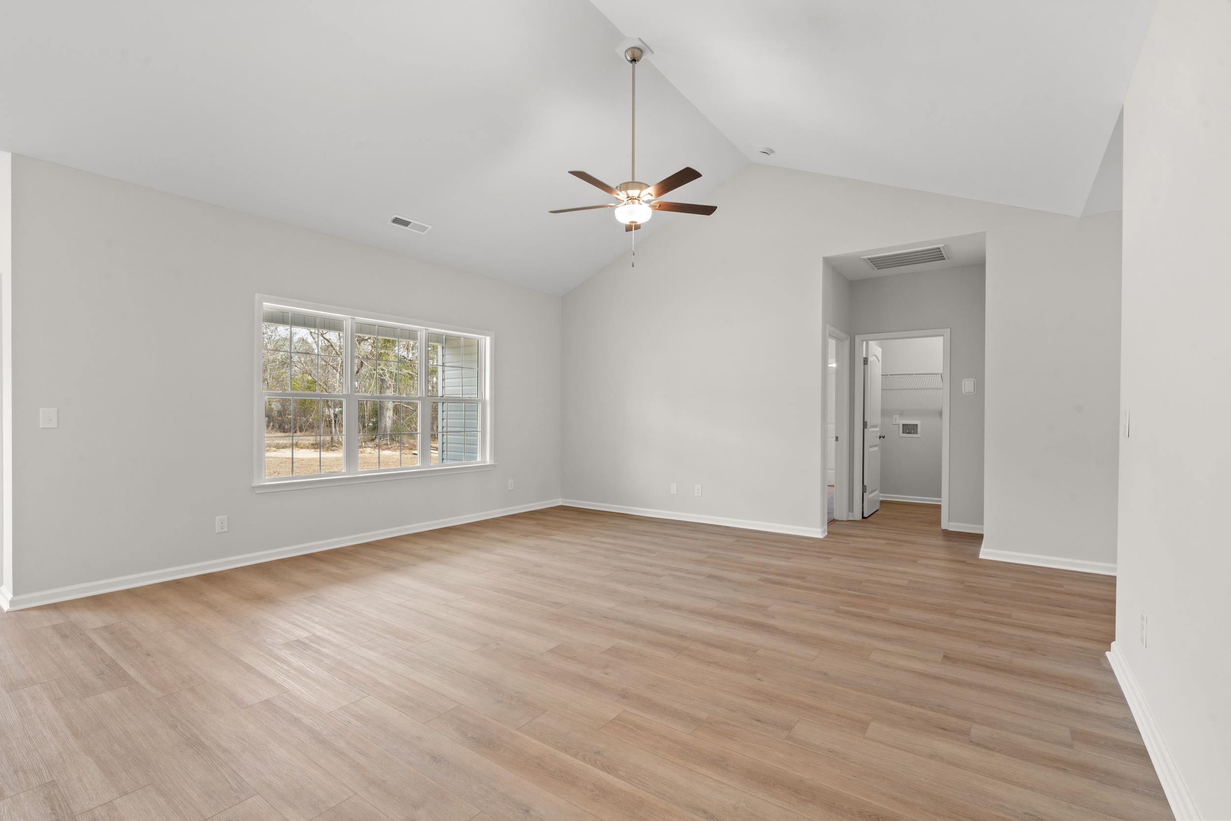 611 Bay Street Aynor, SC 29544 - Photo 4 of 17