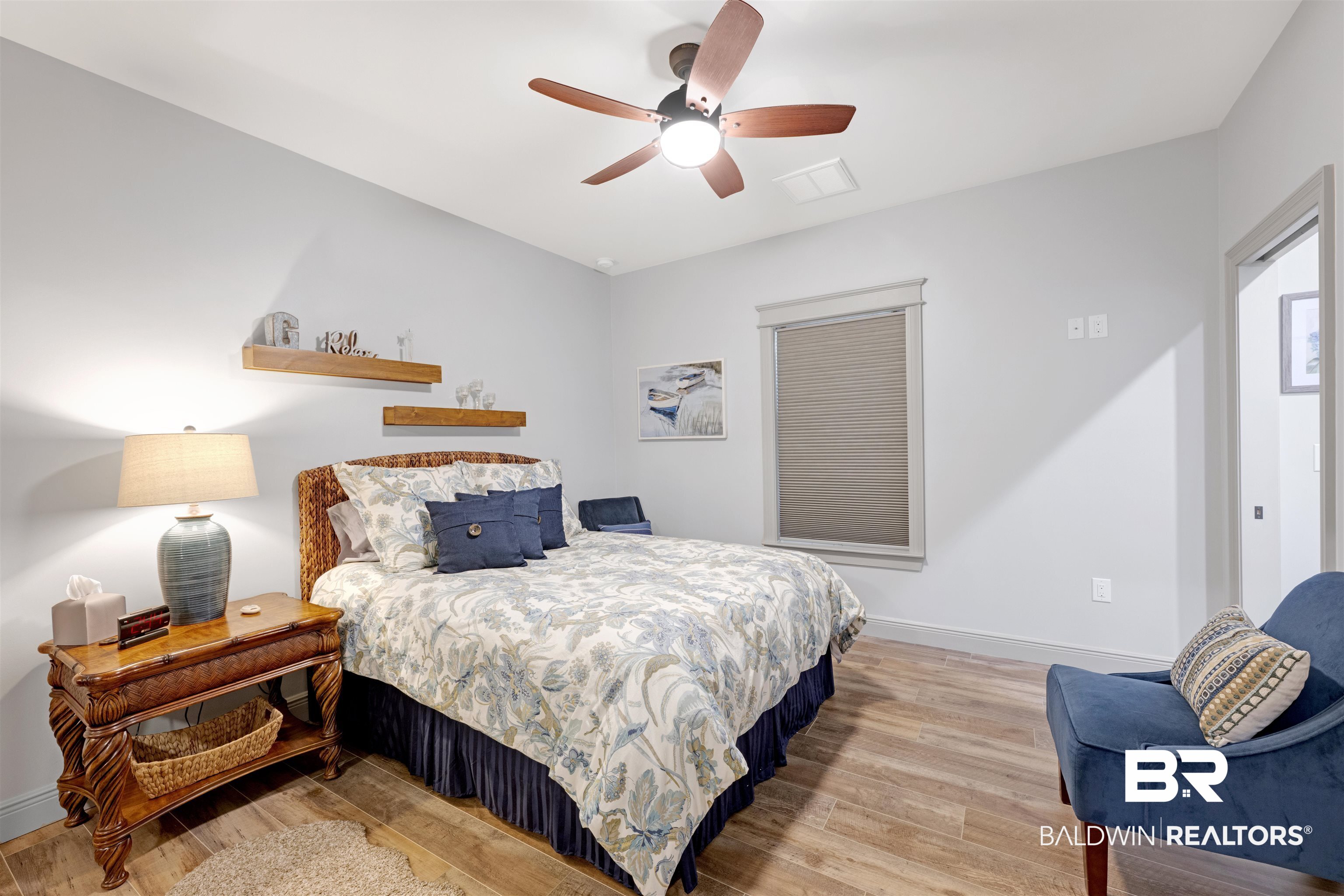 9492 Neumann Drive Elberta, AL 36530 - Photo 18 of 47 front bedroom with ensuite bath