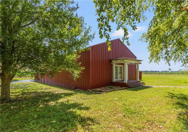 $584,999 | 298 Highway 470, Lecompte, LA 71346