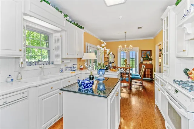 $584,999 | 298 Highway 470, Lecompte, LA 71346