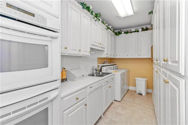 $584,999 | 298 Highway 470, Lecompte, LA 71346