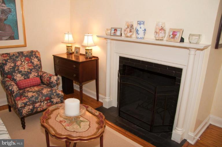 501 Garrison Forest Road Owings Mills, MD 21117 - Photo 6 of 30 Living Room #3
