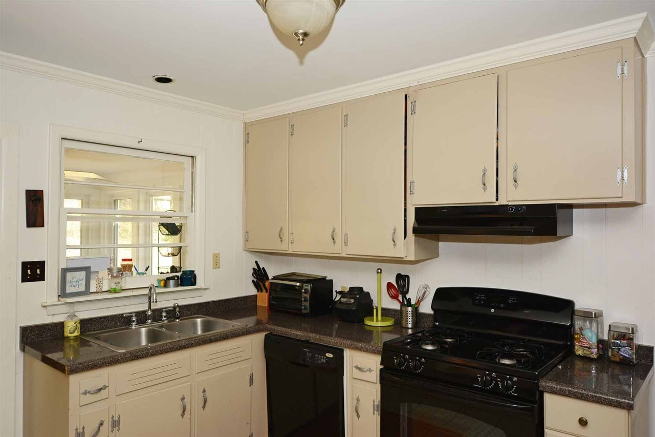 807 Beaver Dam Road Raleigh, NC 27607 - Photo 7 of 25 Photo 7