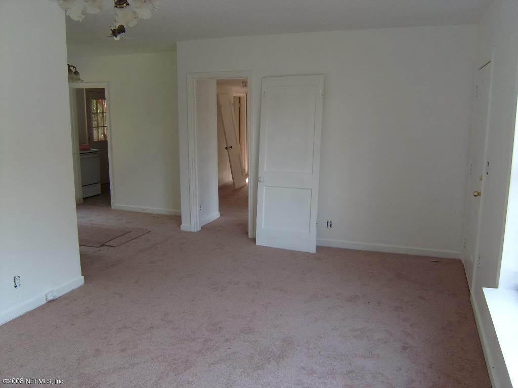 4544 Timuquana Road Jacksonville, FL 32210 - Photo 4 of 9 living room