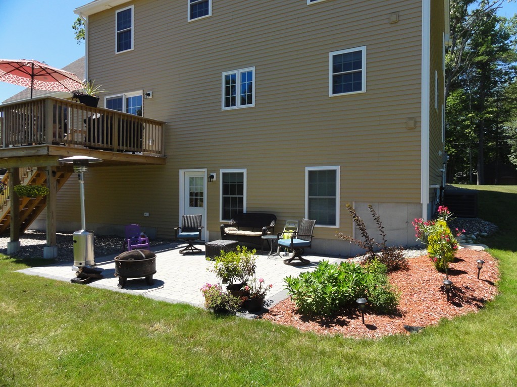 131 Reservoir Road Lunenburg, MA 01462 - Photo 24 of 28 Gallery Image 24