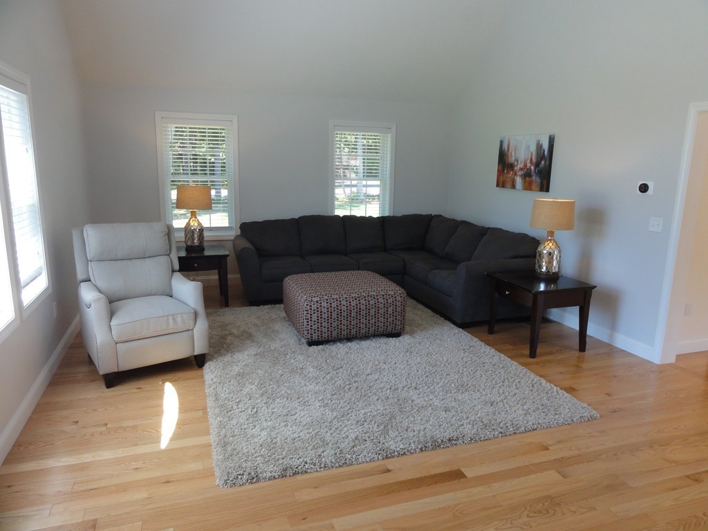 131 Reservoir Road Lunenburg, MA 01462 - Photo 6 of 28 Gallery Image 6