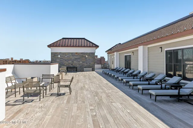 $3,300 | 272 Willow Avenue, Unit 310B, Long Branch, NJ 07740