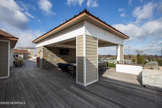 $3,300 | 272 Willow Avenue, Unit 310B, Long Branch, NJ 07740