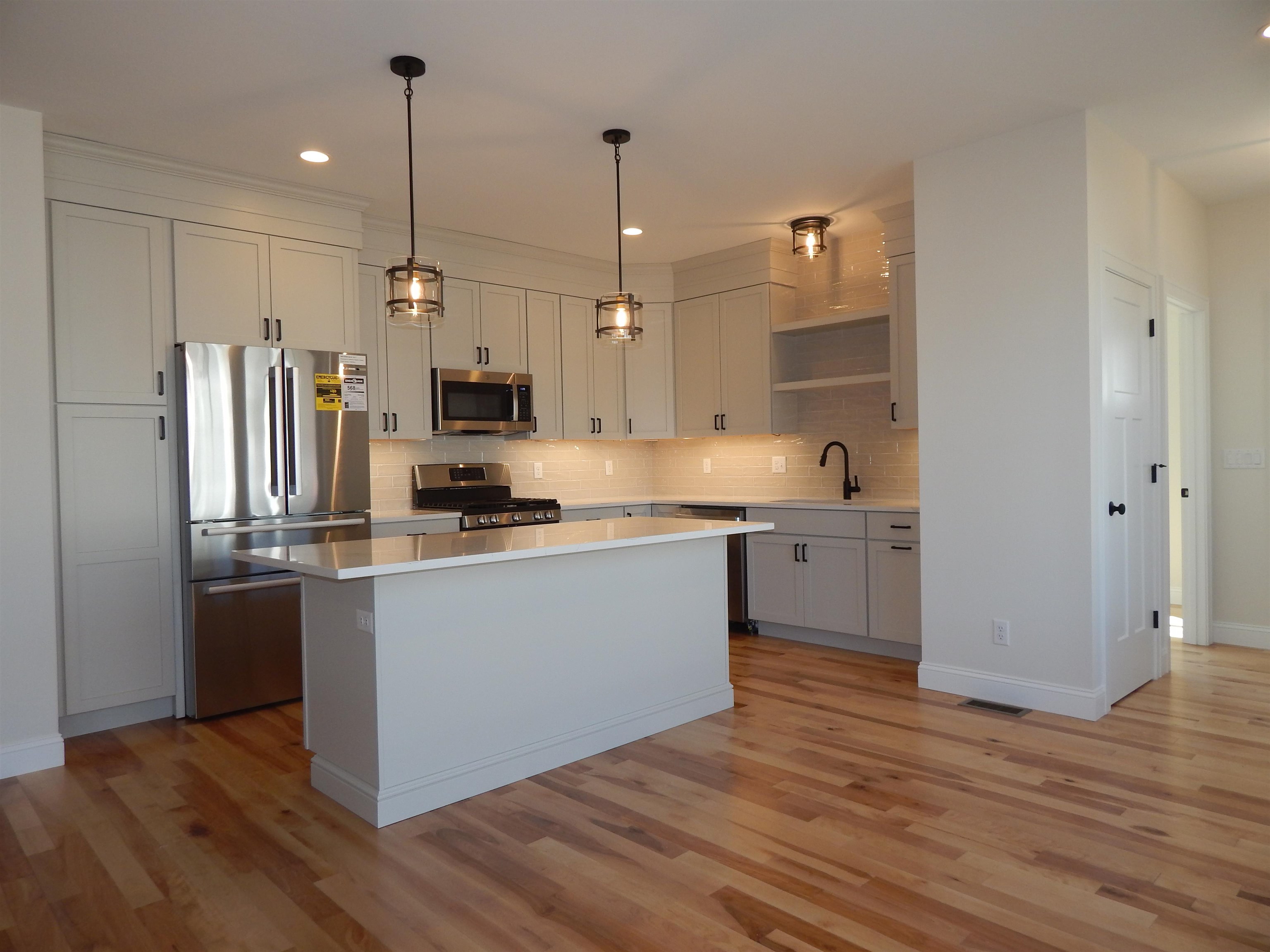 10 Rose Fountain Lane, Unit 32 Hampton, NH 03842 - Photo 2 of 39