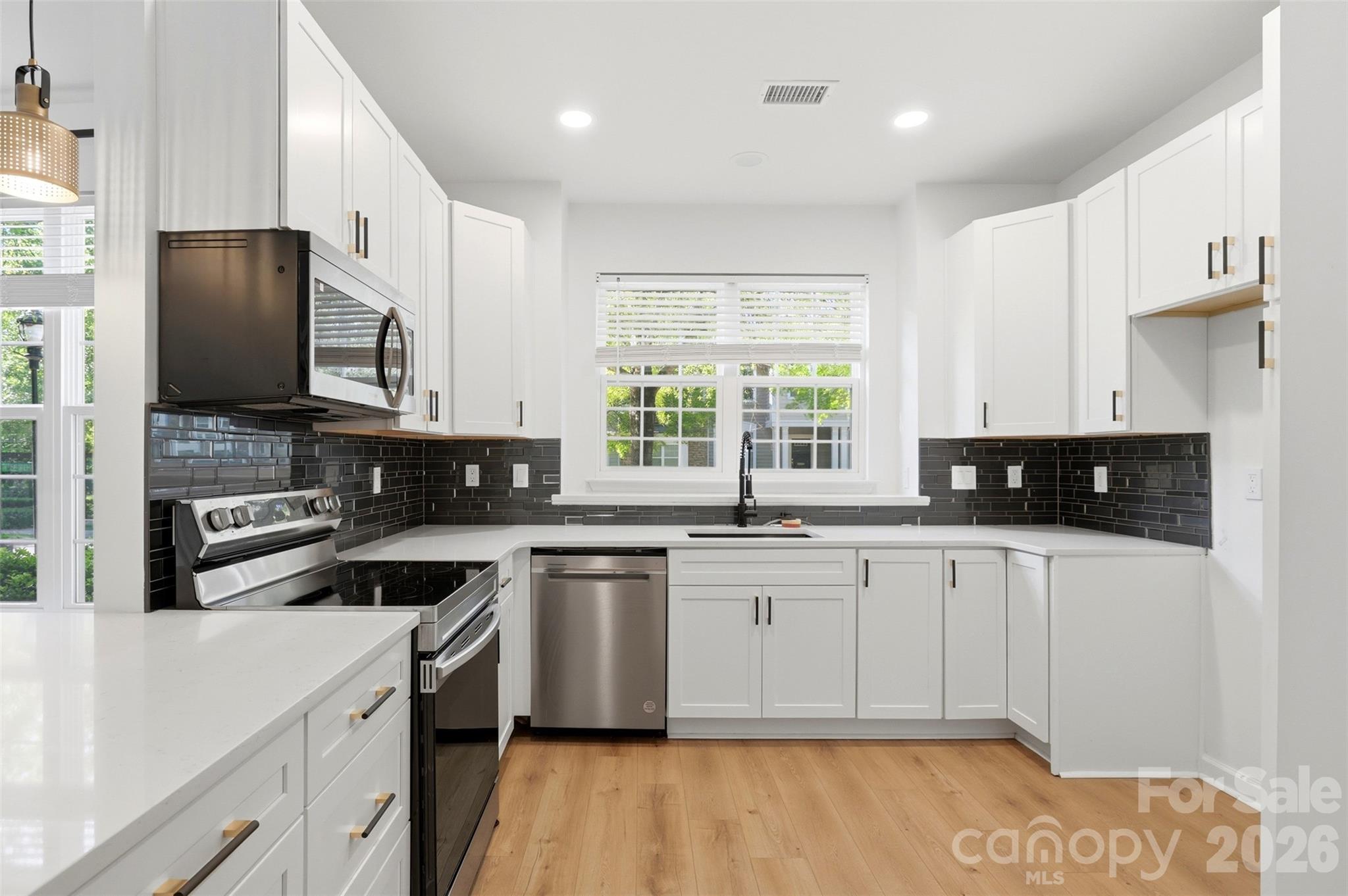 8000 Whitehawk Hill Road Waxhaw, NC 28173 - Photo 4 of 31