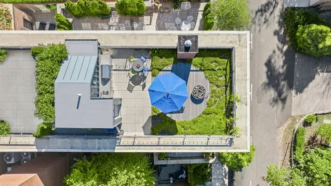 $5,995,000 | 15 Church Street, Unit PH320, Sag Harbor, NY 11963