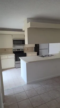 $2,200 | 739 Mill Valley Place, Unit 739, West Palm Beach, FL 33409