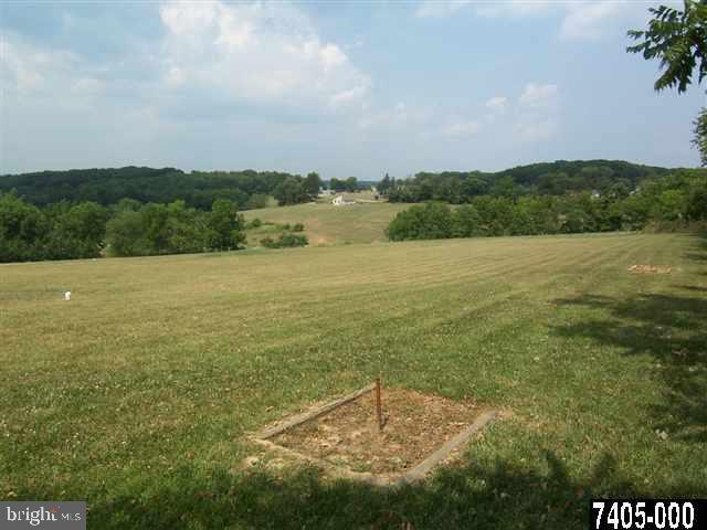 4192 Landis Road Hanover, PA 17331 - Photo 7 of 23 Gallery Image 7
