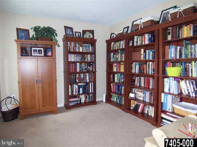 4192 Landis Road Hanover, PA 17331 - Photo 8 of 23 Gallery Image 8