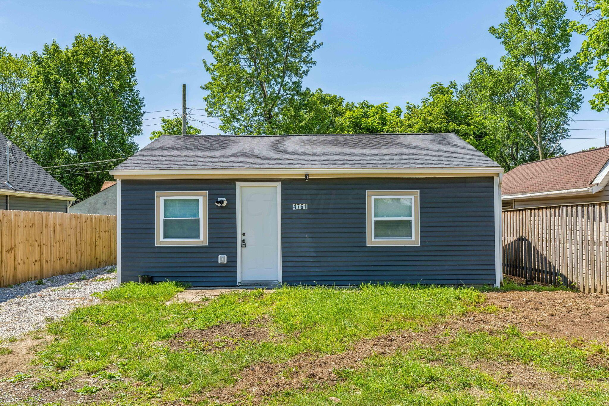 4761 Groves Road Columbus, OH 43232 - Photo 16 of 21 1-web-or-mls-4761-groves-rd