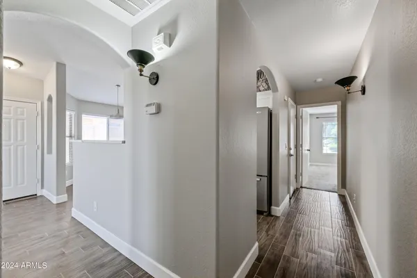 $2,200 | 2075 South Peppertree Drive, Gilbert, AZ 85295